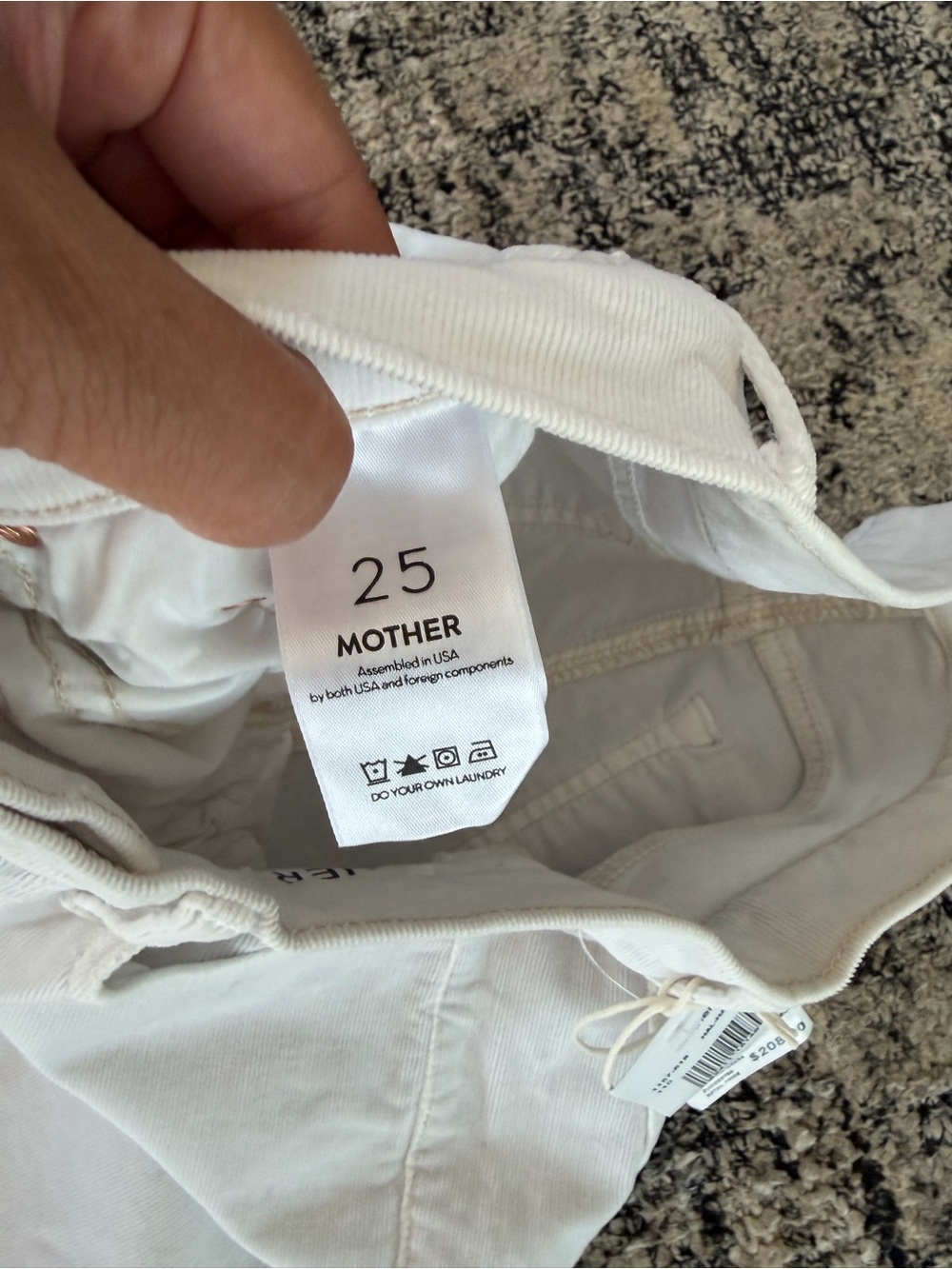 MOTHER Straight-Leg White Jeans with Raw Hem - Picture 5 of 7